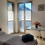 Apartment Casa Passaggio Como